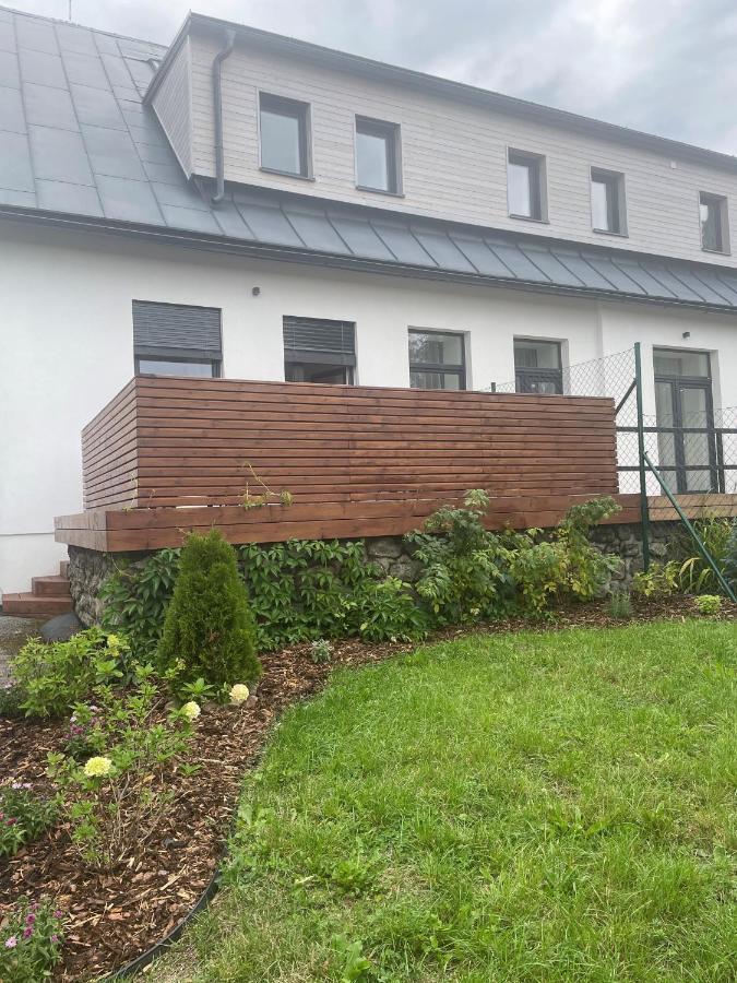 נובה מסטו נה מורבה Apartman Studnice Na Vysocine מראה חיצוני תמונה